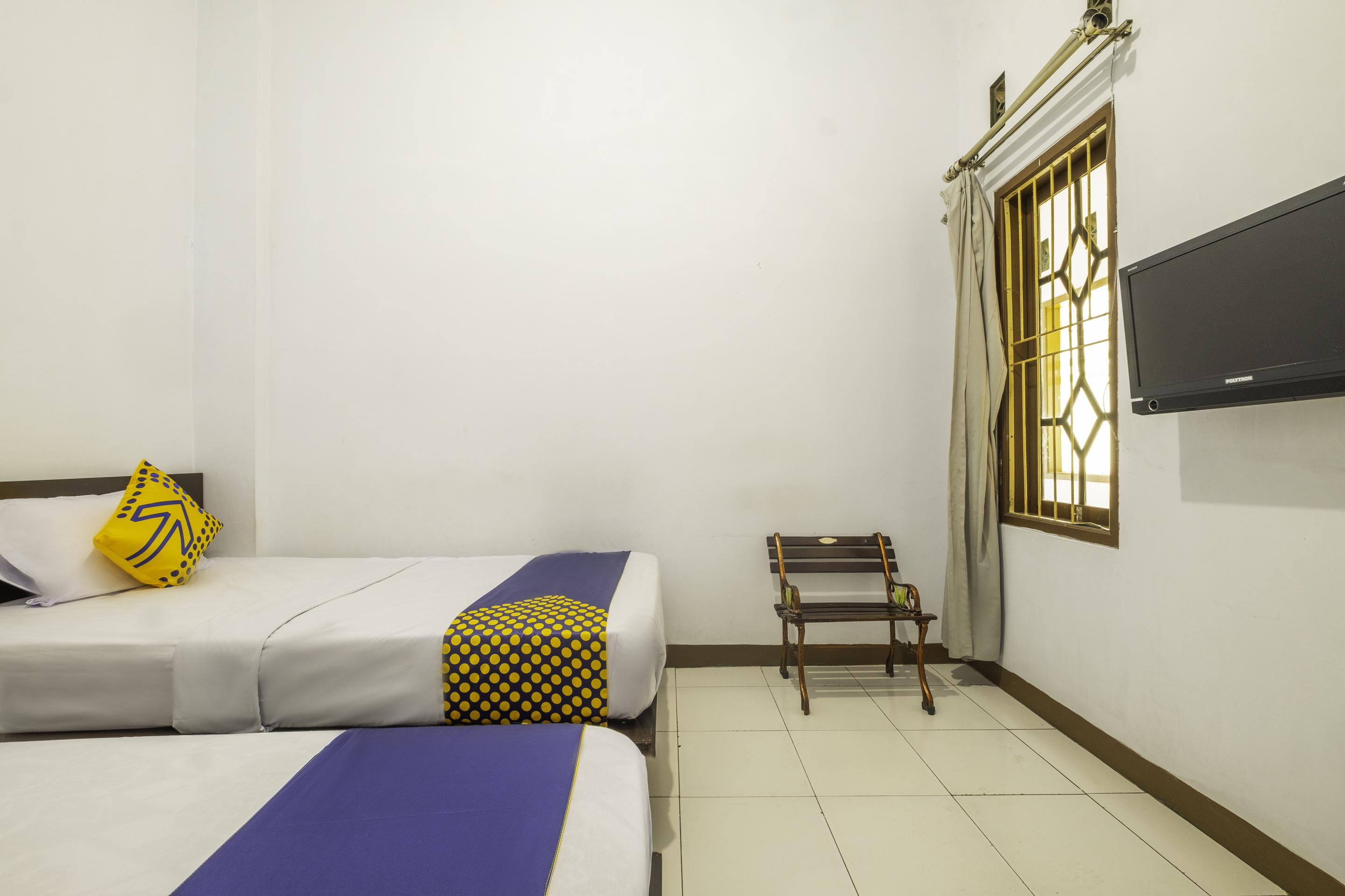 Spot On 2395 Hotel Aden 2 Syariah Tasikmalaya Dış mekan fotoğraf