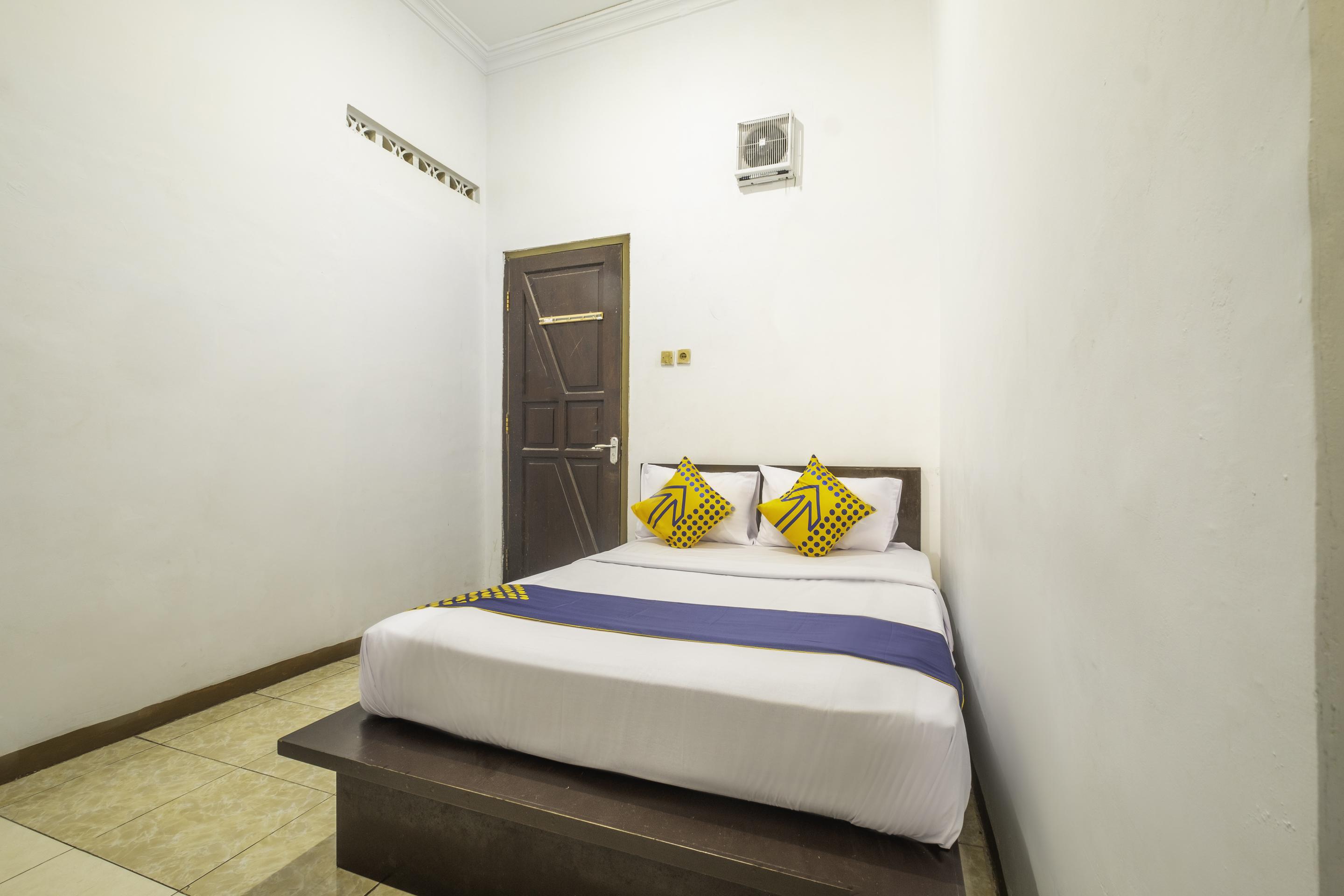Spot On 2395 Hotel Aden 2 Syariah Tasikmalaya Dış mekan fotoğraf