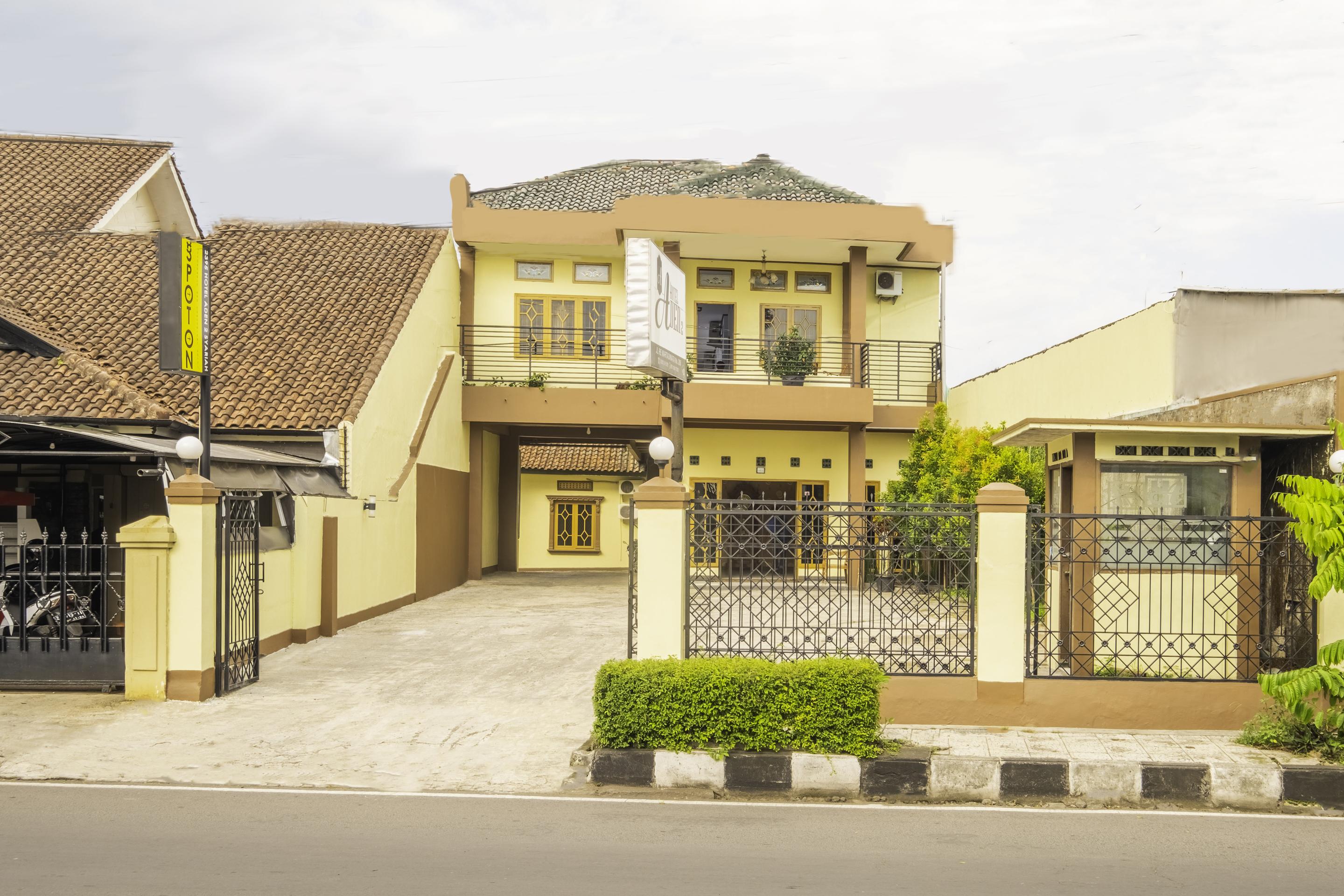 Spot On 2395 Hotel Aden 2 Syariah Tasikmalaya Dış mekan fotoğraf